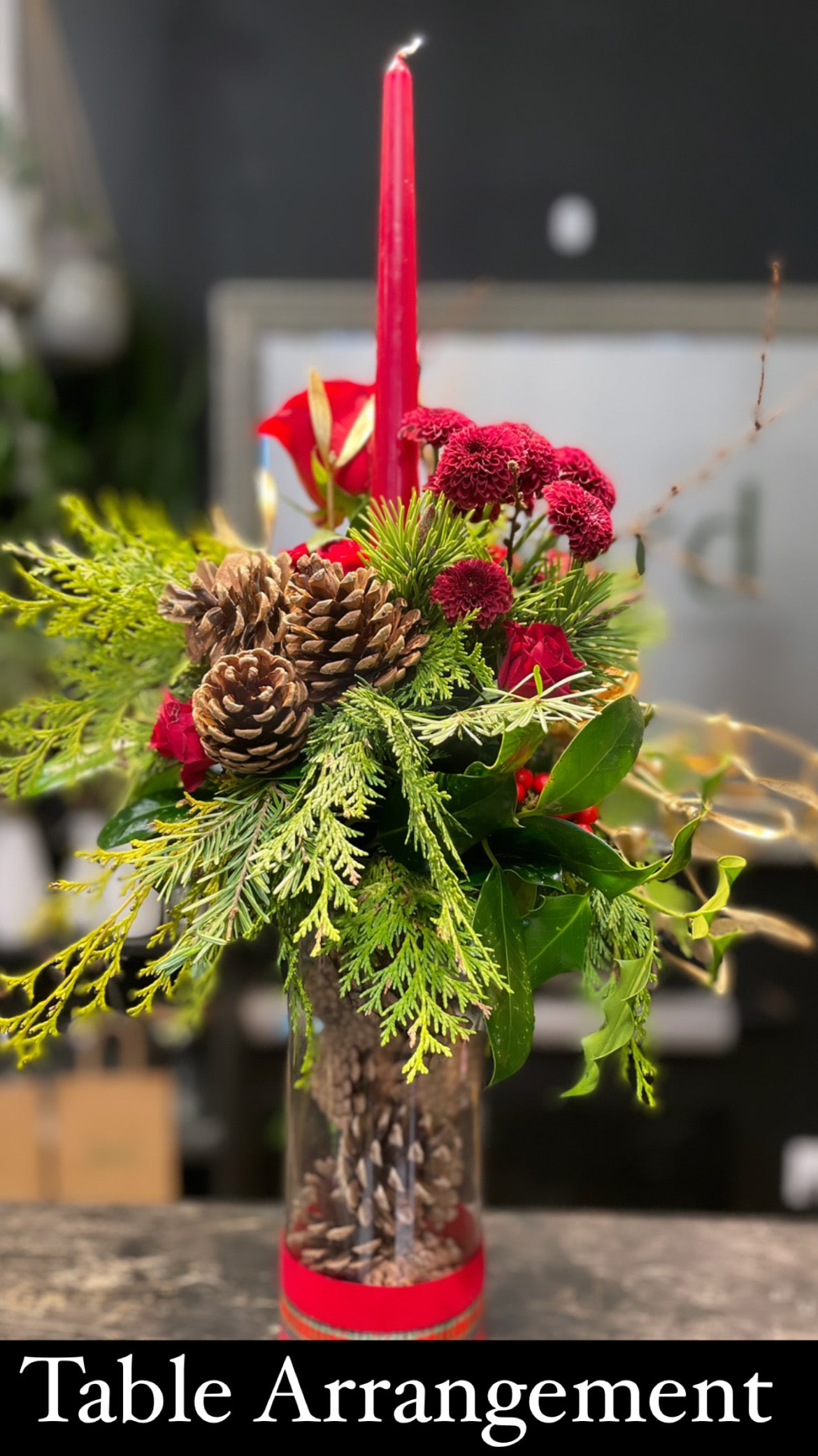Christmas Table Arrangement - LOCAL DELIVERY & PICK UP ONLY